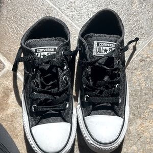 All star low converse size 5